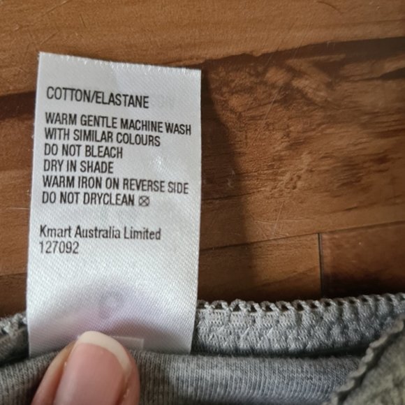 Lululemon CAN 6 AU 10 Blue White Stripes VNeck Exercise Yoga - Picture 3 of 6